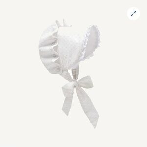 The Beaufort Bonnet Company White Baby Bonnet with Ribbon XS